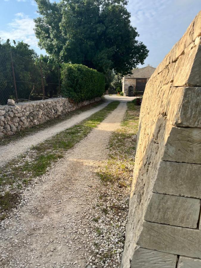 U Pantanu Apartman Szirakúza Kültér fotó